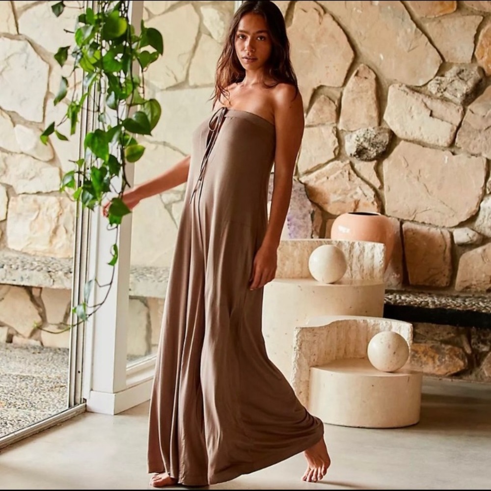 Free People Beach: In The City One Piece Strapless Jumpsuit. Size Small